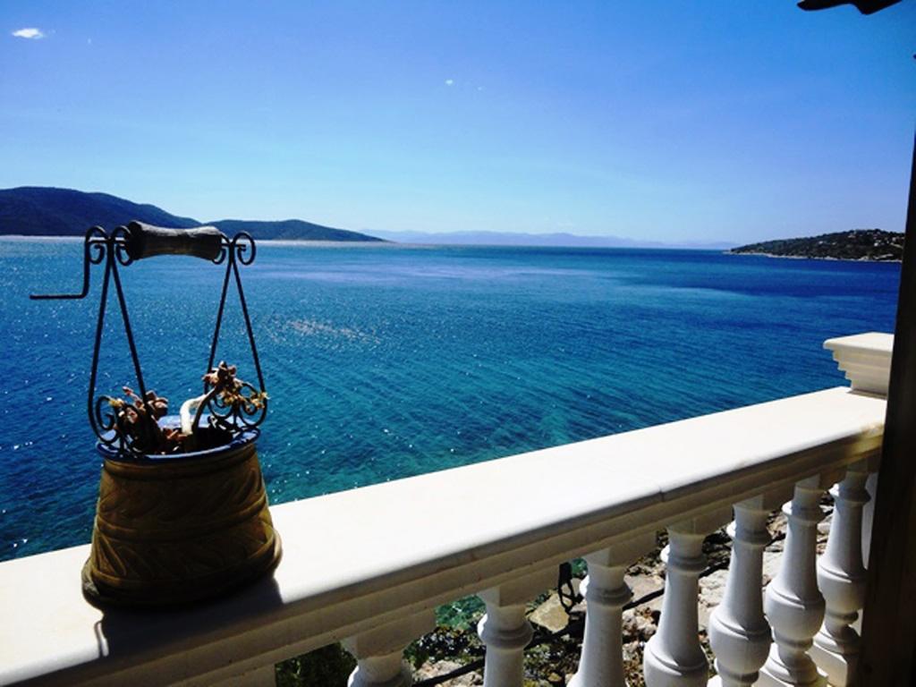 Wavedance Accommodation Salamina Exterior foto